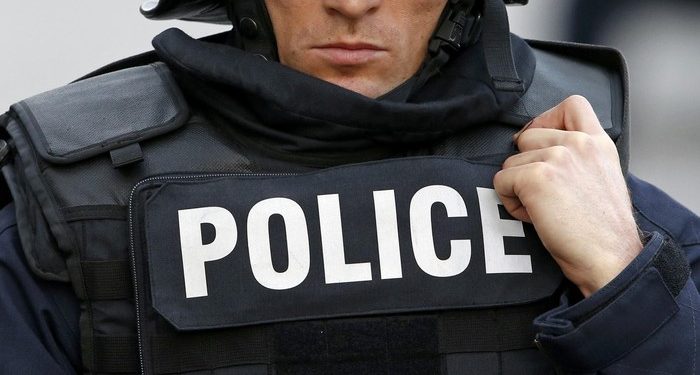 Again!  No Wind No Rain, a Black Man is Shot By US Police