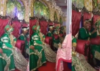 Viral! Marriage of Three Twins