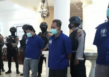 50 Unknown People Brutally Attacked a Solo Wedding Prayer