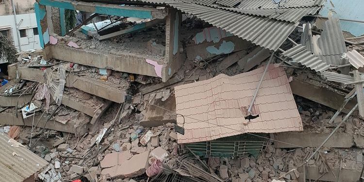 47 Flats-Building is Collapsed, Around 100 People are Still Trapped