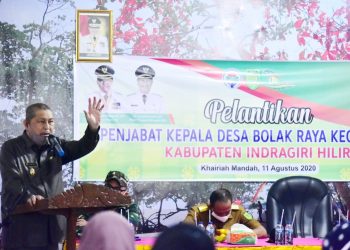 Deputy Regent Appoints Acting Head of Bolak Raya Village