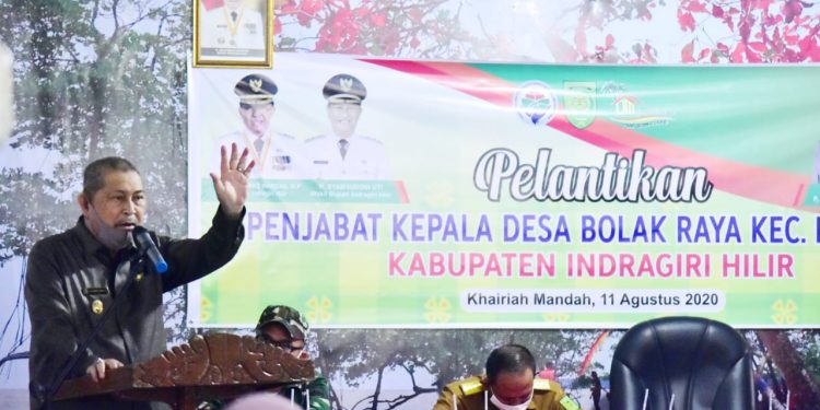 Deputy Regent Appoints Acting Head of Bolak Raya Village