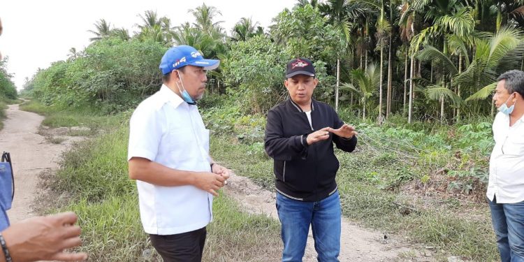 Riau Public Works and Council Review Road Maintenance Plan in Indragiri Hilir