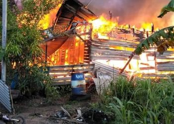 60 Plots of Houses in Guntung Ludes Burned
