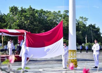 Becoming Inspector of the 75th Anniversary of the Republic of Indonesia, Regent: Let’s Continue the Spirit of the Fighters by Building a Better Indragiri Hilir