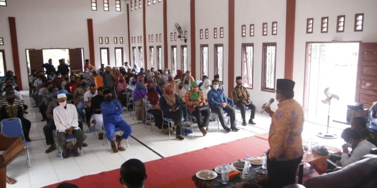 Dissemination of the Dangers of Drugs and the Discipline of the Covid-19 Prokes, Regent Alfedri: Drugs and Covid-19 are Two Main Enemies of Society That Must Be Combated Together