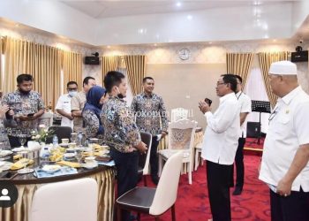 The Regent of Indragiri Hilir Receives a Visit from the National Urban Water Supply Project Team