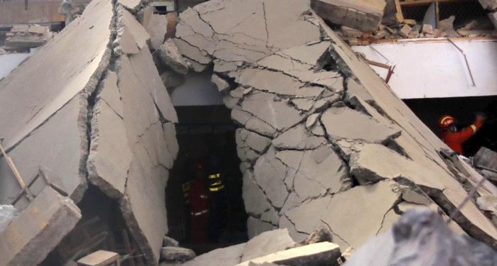 Chinese Restaurant Mysteriously Collapsed, 29 People Killed