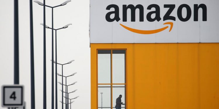 Amazon in talks to invest in cloud services company Rackspace