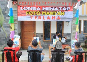 Viral! August 17 Competition for the Longest Stare at Ex-Girlfriend’s Photo