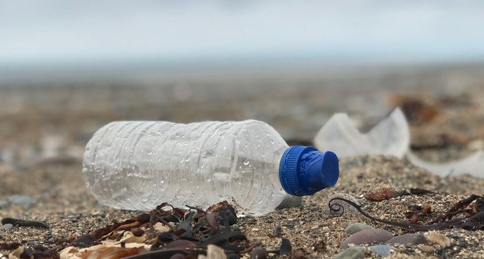 Researchers Predict 21 Million Tons of Microplastic Spreaded in the Atlantic Ocean