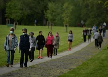 Coronavirus: UK Bans Citizen Gathering of More Than 6 People