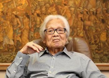 Jusuf Wanandi Expressed His Grief at the Death of Kompas Gramedia Cofounder