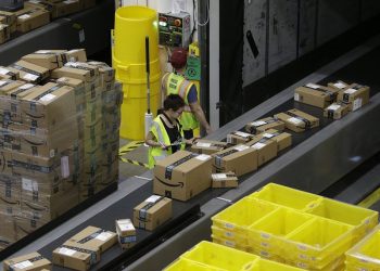 Amazon Announced that Will be Hiring 100,000 New Associates