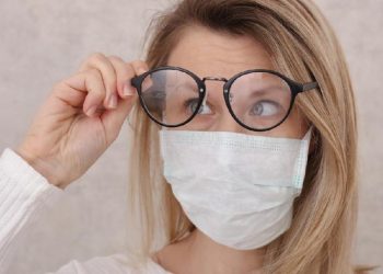 Research: Wearing Glasses Lowers the Risk of Contracting COVID-19