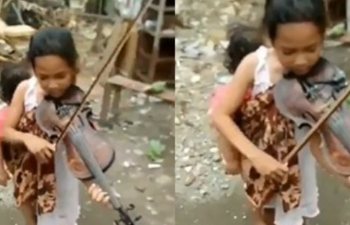 Splashy! Playing the Violin while Carrying Her Younger Sister, This Girl was Wanted by Addie MS