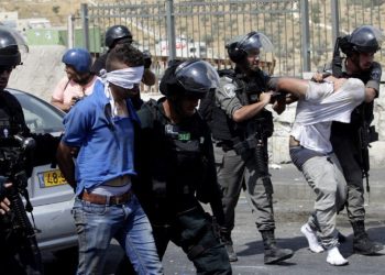 The occupation forces arrested 18 Palestinians from the West Bank