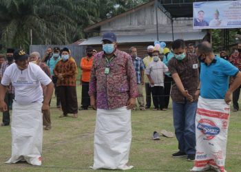 The Regent of Siak Takes Participate in a Number of Traditional Sports