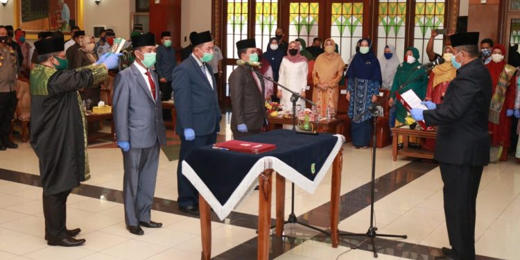 Arfan Usman Becomes the New Regional Secretary of Siak, This is the Hope of Alfedri For Him