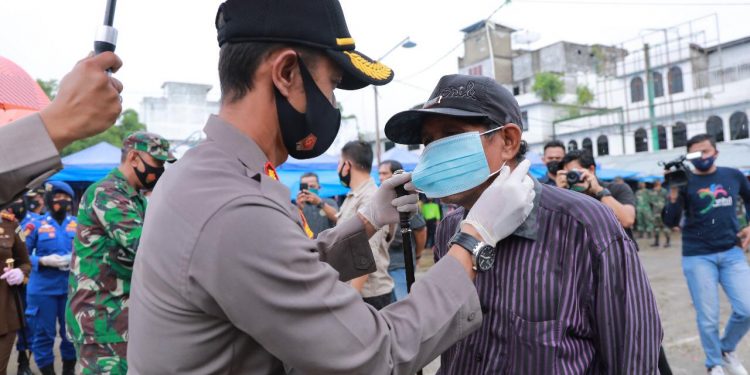 The Police Sector of Indragiri Hilir has Distributed 10,400 Masks