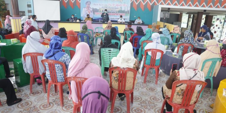 The Regent of Siak Alfedri Opened the Health Protocol Counseling in Kandis District