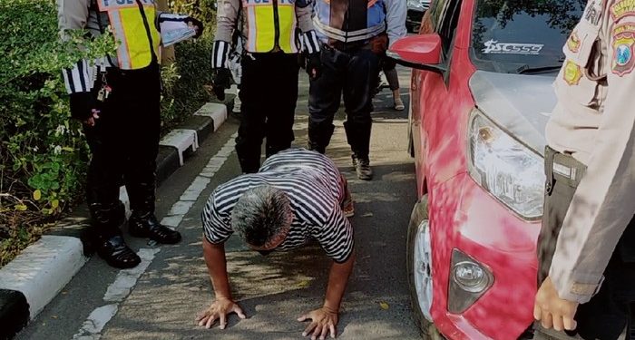 Starting from Rocking to Entering the Coffin; Sanctions for Violating Health Protocols are Said Ineffective