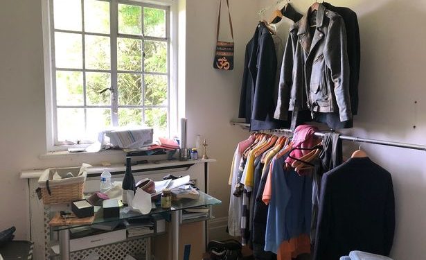 A Mysterious Abandoned House was Discovered Near London