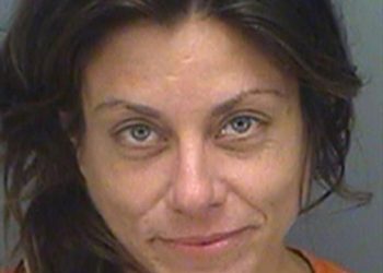 A Woman Arrested After Rubbing Her Vagina in Front of a Child in the Supermarket