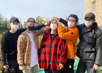 Chen from EXO Started His Military Training, Suho Came to Gives Support and Makes the Fans Were Touched