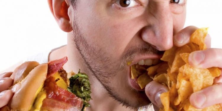 The Reason Why You Should Stop Eating in a Hurry
