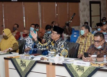 The Regent of Indragiri Hilir Holds a Simulation