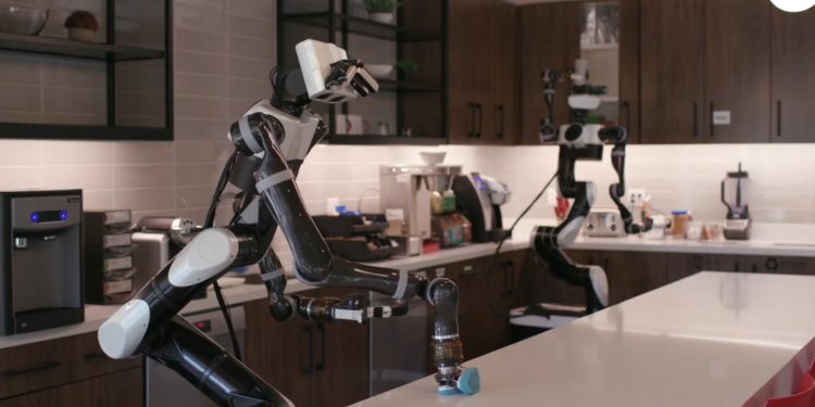 TOYOTA’s New Home – Assist Robots Include a Butler Who Will Do The Dishes for You