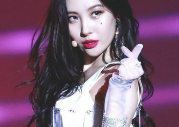 The Story of Netizens Who Faced the Consequences for Their Comments About K-Pop Idols