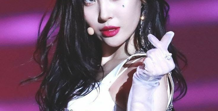 The Story of Netizens Who Faced the Consequences for Their Comments About K-Pop Idols