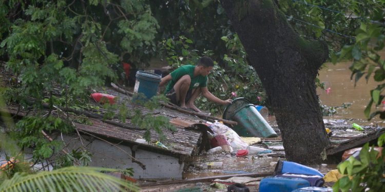 The Typhoon that hit the Philippines in Many Weeks Caused Major Flooding in Manila
