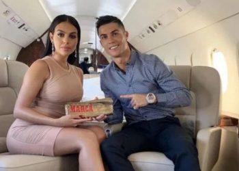 Uses a Private Plane, Ronaldo’s Lover Flies to Madrid to Deliver Christmas Presents