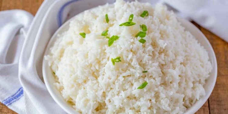 5 Foods that Have Potential to Make You Sleepy During the Day