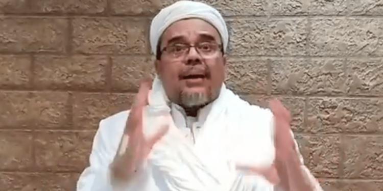 Entering Hospital Admission for Exhaustion, Rizieq Shihab Undergo Swab Test