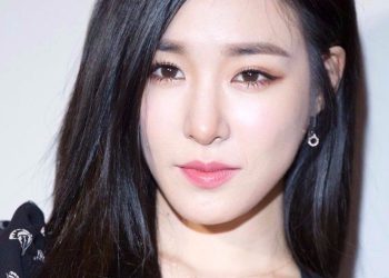 Here Are 5 Idols Who Have The Most Tragic Family Past And History