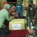 Approaching Heroes Days, Military Resort Commander and Military District Commander of Indragiri Hilir Visit the Daughter of Lieutenant M Boya