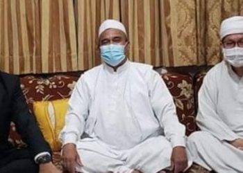 Always Making a Riot, Indonesian Netizens Launches Hashtag #IndonesiaLawanFPI