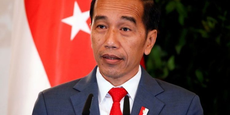 The Reason Why President Joko Widodo Asks to Cut Down the Year-End Holidays