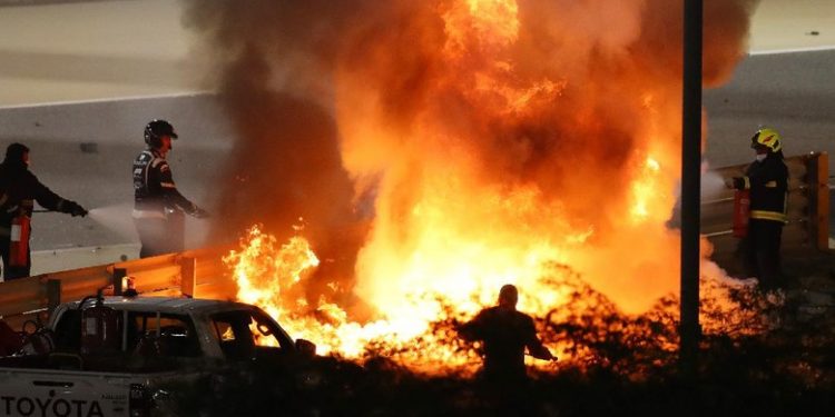 The Moments of a Deadly Accident in the Bahrain F1, the Car Explode and Split in Two