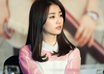4 Korean Actors Who Made Heartbreaking Confessions This Year