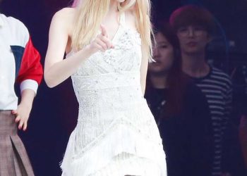 Here Are 4 Pale Female Idols Have The Fairest Skin In K-Pop