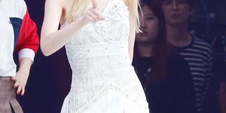 Here Are 4 Pale Female Idols Have The Fairest Skin In K-Pop