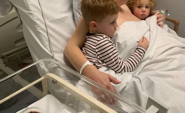 The Story of a Woman Who Diagnosed With Cancer at 11 Weeks Pregnant