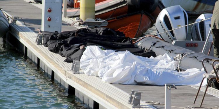 Tragic, 4 Pregnant Women Among 20 Migrants that Sinking in Tunisia
