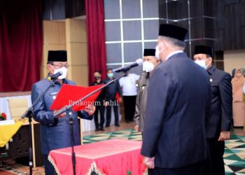 Regent of Indragiri Hilir Inaugurated Afrizal as Secretary of the District