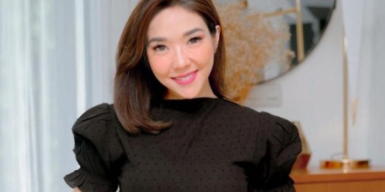 Here are Three Facts About Gisel